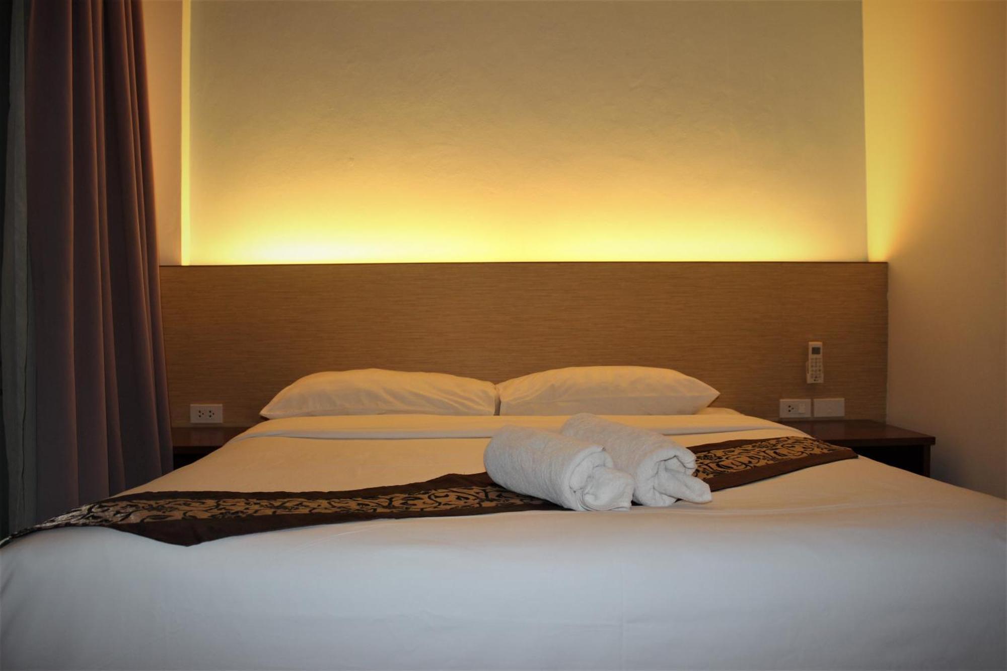 Hotel Freedom Kata Esterno foto